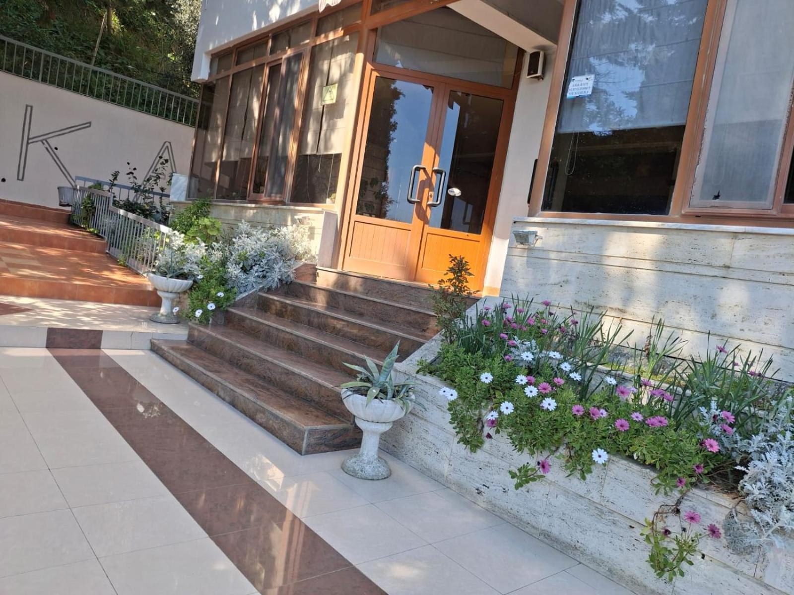 Jozi Kaiser Apartment 4 دراس المظهر الخارجي الصورة
